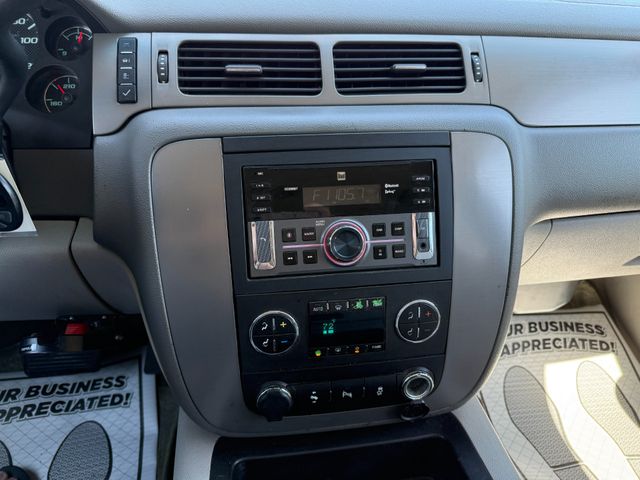2013 Chevrolet Suburban LT Z71 4WD
