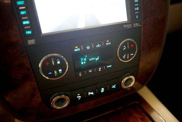 2013 Chevrolet Suburban LTZ | Burbank, California | MDK International 2013 Chevrolet Suburban LTZ | Burbank, California | MDK International