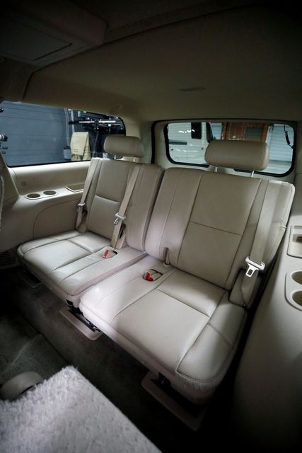 2013 Chevrolet Suburban LTZ | Burbank, California | MDK International 2013 Chevrolet Suburban LTZ | Burbank, California | MDK International