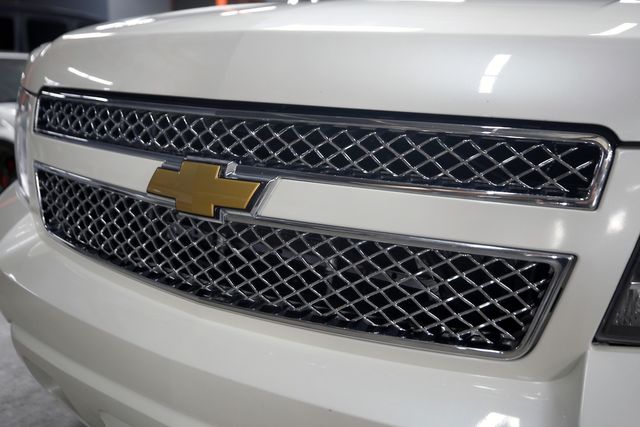 2013 Chevrolet Suburban LTZ | Burbank, California | MDK International 2013 Chevrolet Suburban LTZ | Burbank, California | MDK International