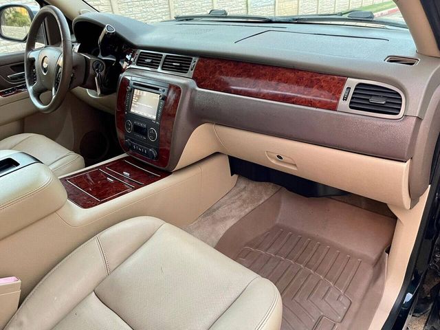 2013 Chevrolet Suburban LTZ | Houston, TX | Houston Auto Credit 2013 Chevrolet Suburban LTZ | Houston, TX | Houston Auto Credit