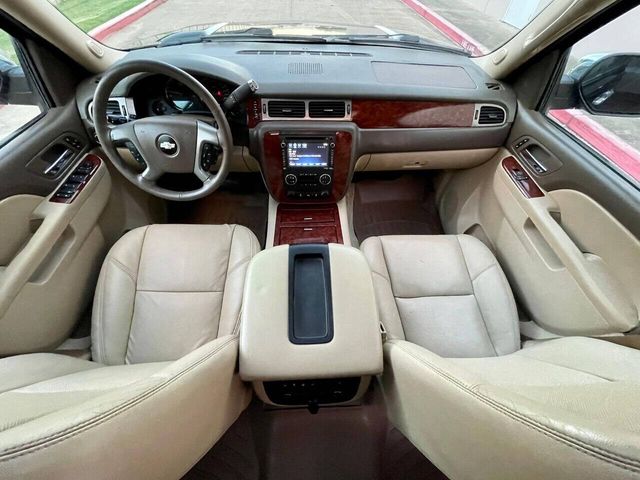 2013 Chevrolet Suburban LTZ | Houston, TX | Houston Auto Credit 2013 Chevrolet Suburban LTZ | Houston, TX | Houston Auto Credit