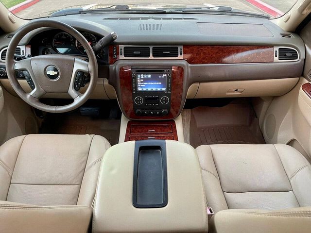 2013 Chevrolet Suburban LTZ | Houston, TX | Houston Auto Credit 2013 Chevrolet Suburban LTZ | Houston, TX | Houston Auto Credit