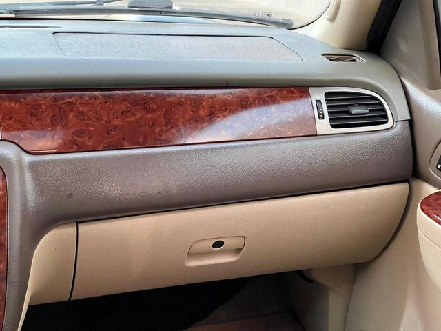 2013 Chevrolet Suburban LTZ | Houston, TX | Houston Auto Credit 2013 Chevrolet Suburban LTZ | Houston, TX | Houston Auto Credit