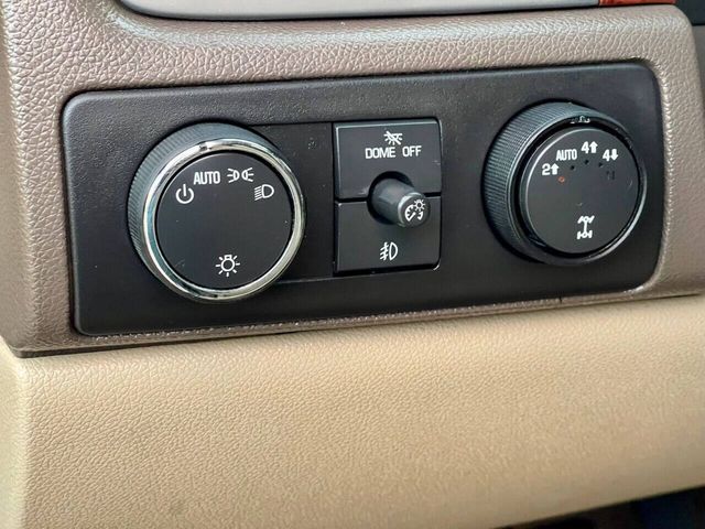 2013 Chevrolet Suburban LTZ | Houston, TX | Houston Auto Credit 2013 Chevrolet Suburban LTZ | Houston, TX | Houston Auto Credit