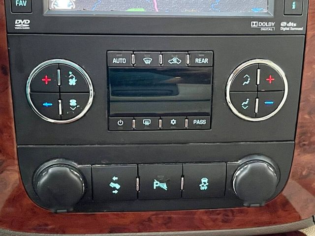 2013 Chevrolet Suburban LTZ | Houston, TX | Houston Auto Credit 2013 Chevrolet Suburban LTZ | Houston, TX | Houston Auto Credit