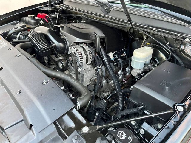 2013 Chevrolet Suburban LTZ | Houston, TX | Houston Auto Credit 2013 Chevrolet Suburban LTZ | Houston, TX | Houston Auto Credit