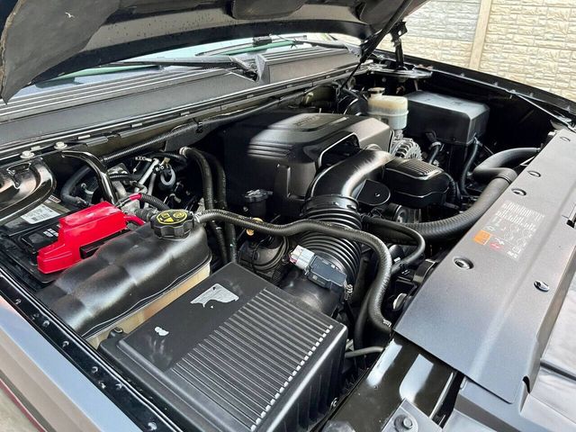 2013 Chevrolet Suburban LTZ | Houston, TX | Houston Auto Credit 2013 Chevrolet Suburban LTZ | Houston, TX | Houston Auto Credit