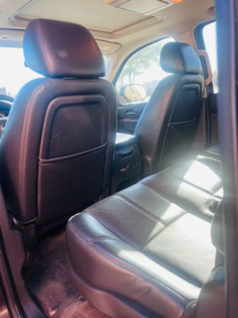 2013 Chevrolet SUBURBAN LT 1500 2WD | Lubbock, TX | Chaparral Motors - Lubbock 2013 Chevrolet SUBURBAN LT 1500 2WD | Lubbock, TX | Chaparral Motors - Lubbock