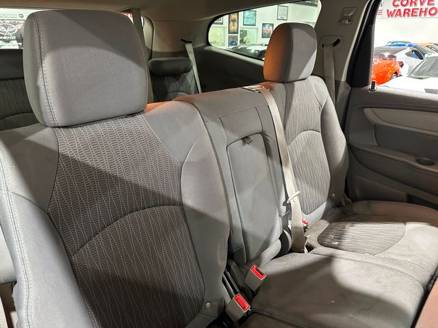 2013 Chevrolet Traverse LS, Power Seat, EZ Financing | Dallas, Texas | Corvette Warehouse 2013 Chevrolet Traverse LS, Power Seat, EZ Financing | Dallas, Texas | Corvette Warehouse