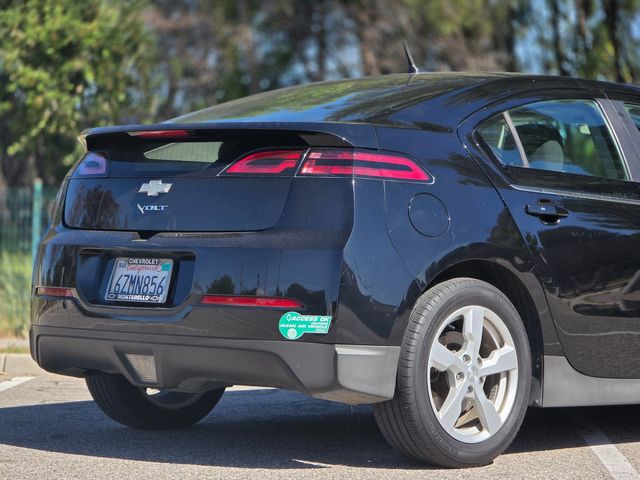 2013 Chevrolet Volt Base 2013 Chevrolet Volt Base