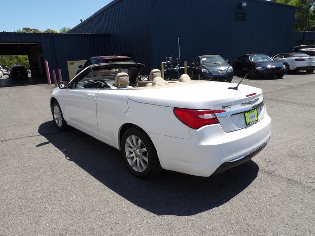 2013 Chrysler 200 Touring | Dalton, GA | Paniagua Auto Mall 2013 Chrysler 200 Touring | Dalton, GA | Paniagua Auto Mall