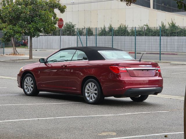 2013 Chrysler 200 Touring 2013 Chrysler 200 Touring