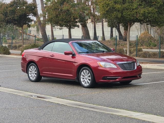2013 Chrysler 200 Touring 2013 Chrysler 200 Touring