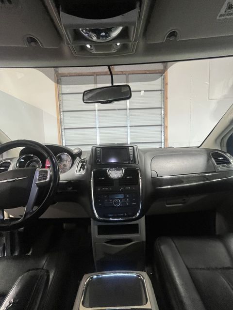 2013 Chrysler Town and Country Touring | Annapolis, MD | Annapolis Public Auto Auction