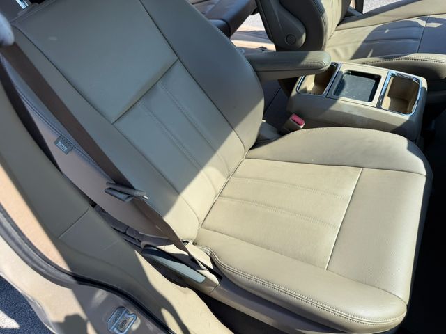 2013 Chrysler Town and Country Touring | Nashville, TN | Auto Mart Used Cars Inc.
