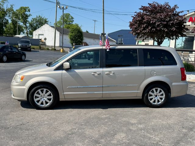 2013 Chrysler Town and Country Touring | Nashville, TN | Auto Mart Used Cars Inc.