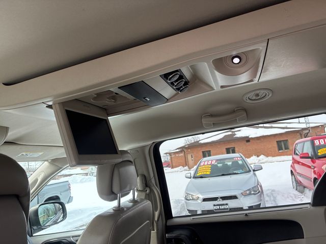 2013 Chrysler Town and Country Touring-L | Ontario, OH | New Haven Auto Sales 2013 Chrysler Town and Country Touring-L | Ontario, OH | New Haven Auto Sales