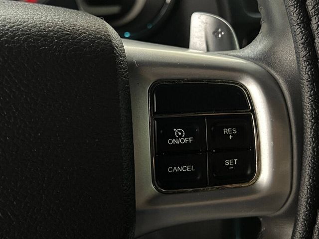 2013 Dodge Challenger SXT Plus 2dr Coupe | Houston, TX | Houston Auto Credit 2013 Dodge Challenger SXT Plus 2dr Coupe | Houston, TX | Houston Auto Credit