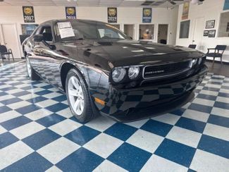 2013 Dodge Challenger SXT | Rome, GA | Knight's Car Store in Rome, GA 30165