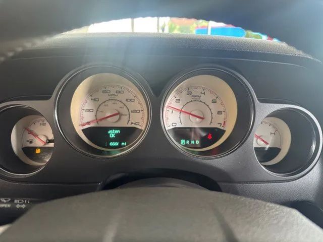 2013 Dodge Challenger SXT | Rome, GA | Knight's Car Store 2013 Dodge Challenger SXT | Rome, GA | Knight's Car Store