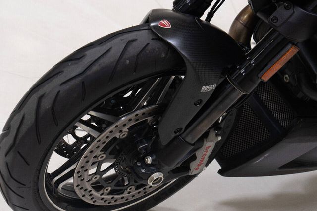 2013 Ducati Diavel 135/1000 | Houston, TX | Houston Auto Credit
