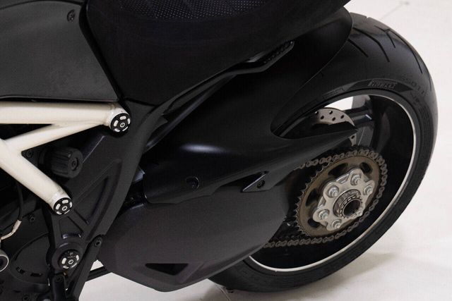 2013 Ducati Diavel 135/1000 | Houston, TX | Houston Auto Credit 2013 Ducati Diavel 135/1000 | Houston, TX | Houston Auto Credit