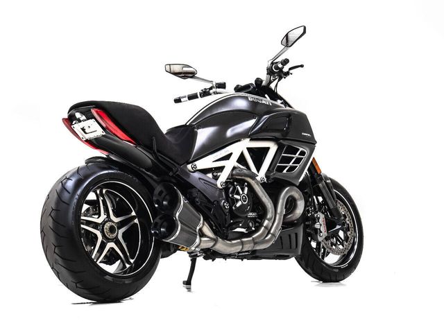 2013 Ducati Diavel 135/1000 | Houston, TX | Houston Auto Credit 2013 Ducati Diavel 135/1000 | Houston, TX | Houston Auto Credit