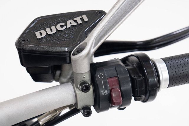 2013 Ducati Diavel 135/1000 | Houston, TX | Houston Auto Credit