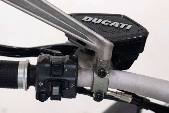 2013 Ducati Diavel 135/1000 | Houston, TX | Houston Auto Credit