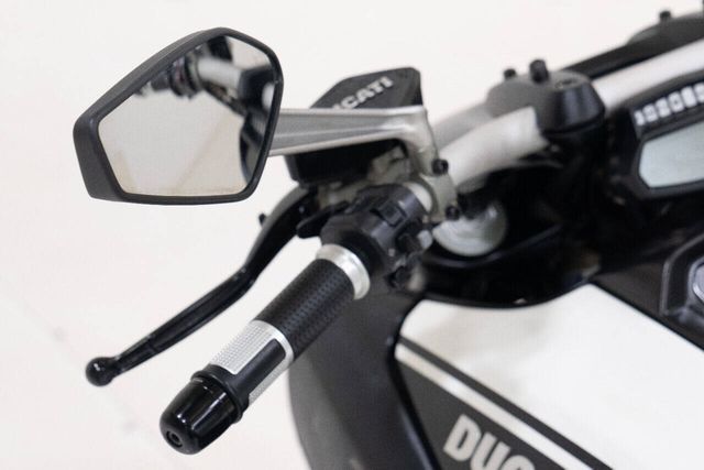 2013 Ducati Diavel 135/1000 | Houston, TX | Houston Auto Credit