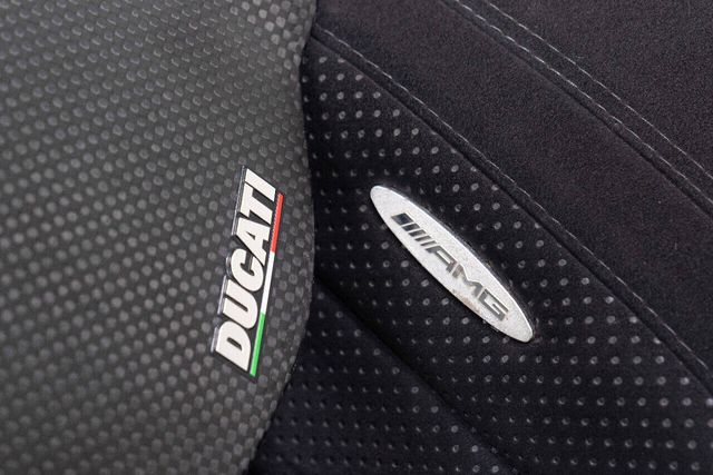 2013 Ducati Diavel 135/1000 | Houston, TX | Houston Auto Credit