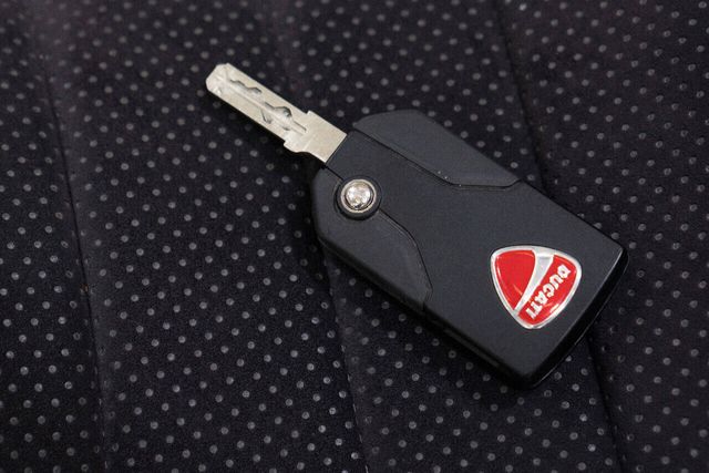 2013 Ducati Diavel 135/1000 | Houston, TX | Houston Auto Credit 2013 Ducati Diavel 135/1000 | Houston, TX | Houston Auto Credit