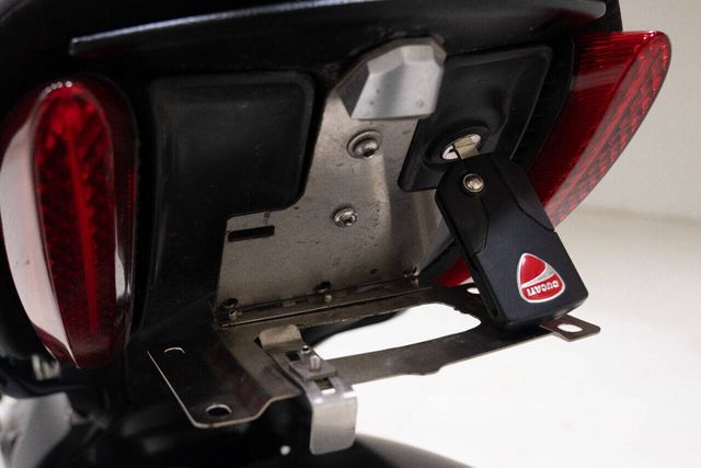 2013 Ducati Diavel 135/1000 | Houston, TX | Houston Auto Credit