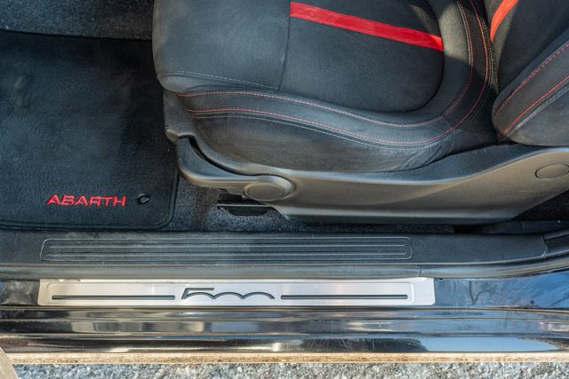 2013 Fiat 500c Abarth Convertible / TURBO 5 SPD MANUAL | Austin, TX | Rocky Mountain Truck Stop Austin 2013 Fiat 500c Abarth Convertible / TURBO 5 SPD MANUAL | Austin, TX | Rocky Mountain Truck Stop Austin