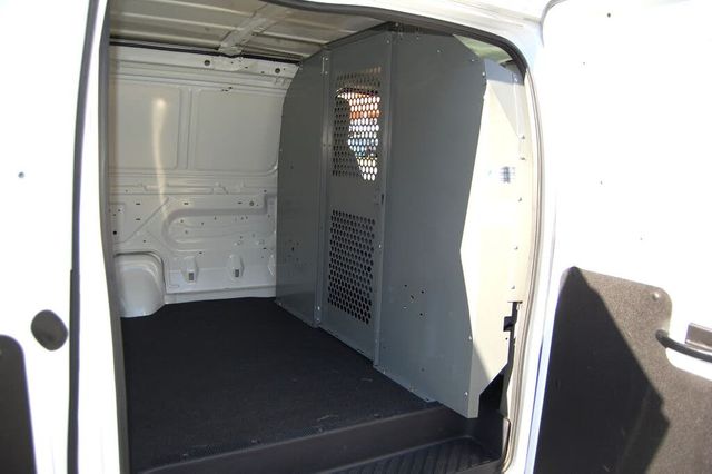 2013 Ford E-Series E-350 SD | Charlotte, North Carolina | ADVENTURE VANS 2013 Ford E-Series E-350 SD | Charlotte, North Carolina | ADVENTURE VANS