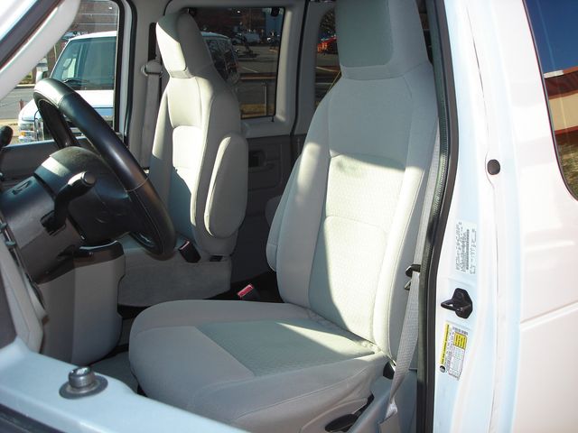 2013 Ford E-Series E-350 SD XLT - 15 PASSENGER | Charlotte, North Carolina | ADVENTURE VANS 2013 Ford E-Series E-350 SD XLT - 15 PASSENGER | Charlotte, North Carolina | ADVENTURE VANS