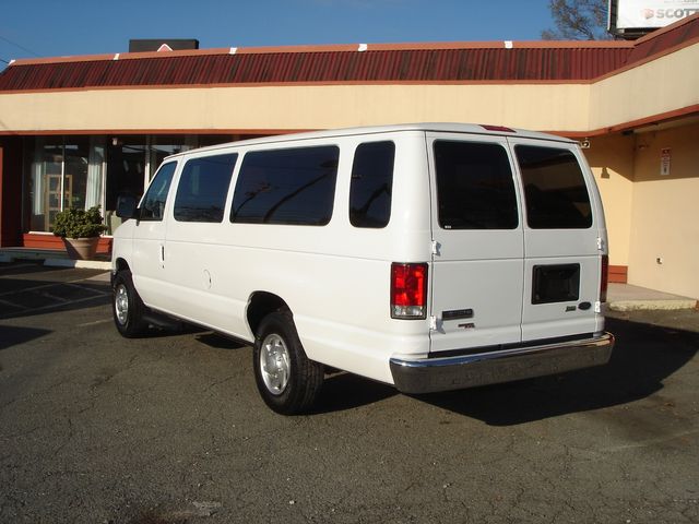 2013 Ford E-Series E-350 SD XLT - 15 PASSENGER | Charlotte, North Carolina | ADVENTURE VANS 2013 Ford E-Series E-350 SD XLT - 15 PASSENGER | Charlotte, North Carolina | ADVENTURE VANS