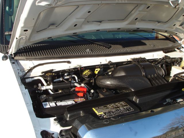 2013 Ford E-Series E-350 SD XLT - 15 PASSENGER | Charlotte, North Carolina | ADVENTURE VANS 2013 Ford E-Series E-350 SD XLT - 15 PASSENGER | Charlotte, North Carolina | ADVENTURE VANS