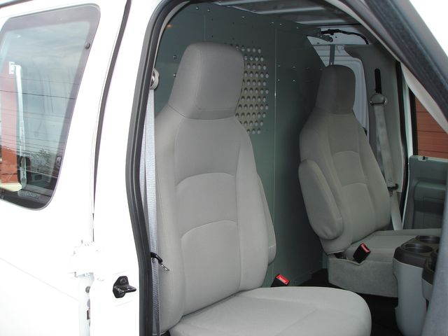 2013 Ford E-Series E-350 SD | Charlotte, North Carolina | ADVENTURE VANS