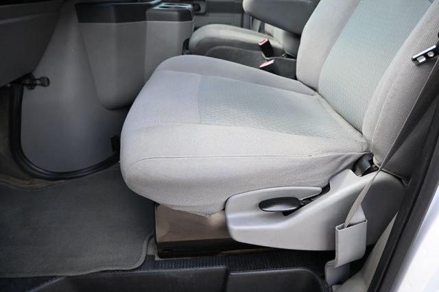 2013 Ford E-Series E-350 SD XLT