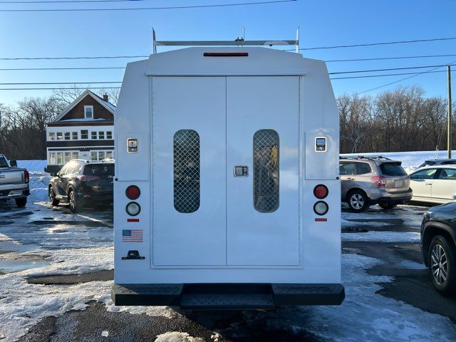 2013 Ford E-Series E-350 SD