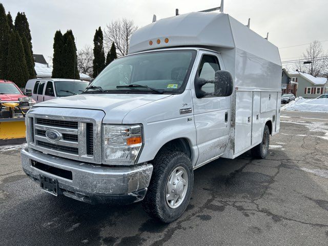 2013 Ford E-Series E-350 SD | West Springfield , MA | Baron Auto Sales