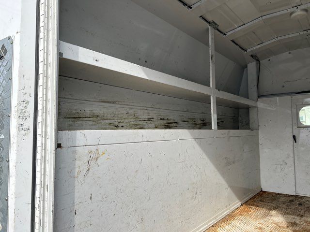 2013 Ford E-Series E-350 SD