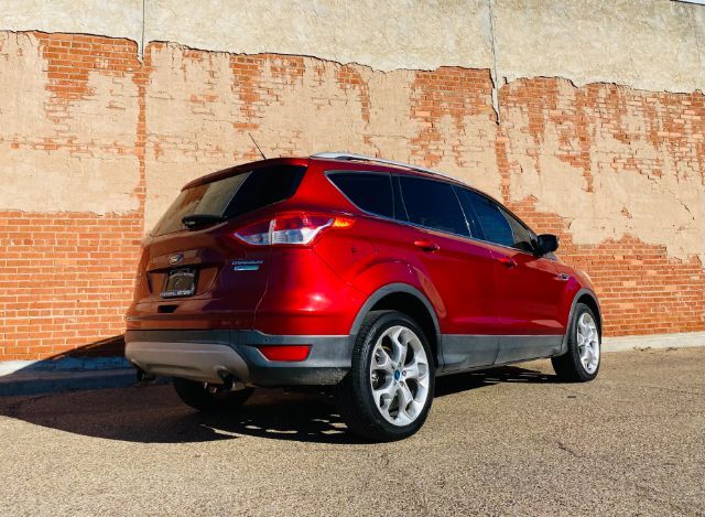 2013 Ford Escape Titanium FWD | Lubbock, TX | Chaparral Motors - Lubbock 2013 Ford Escape Titanium FWD | Lubbock, TX | Chaparral Motors - Lubbock