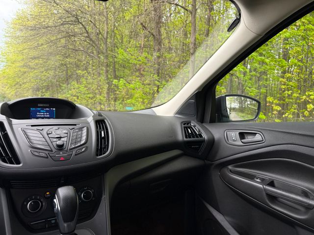 2013 Ford Escape S