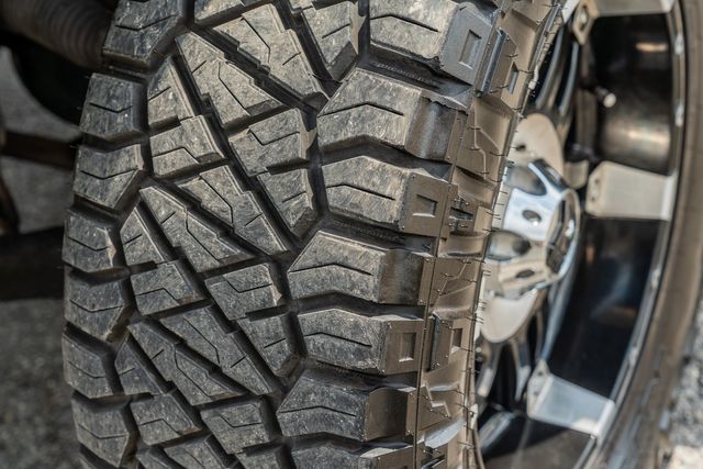 2013 Ford F-150 FX4 CREW CAB 4X4 / 5.0 COYOTE / CLEAN CARFAX | Dallas, TX | Rocky Mountain Truck Stop Dallas 2013 Ford F-150 FX4 CREW CAB 4X4 / 5.0 COYOTE / CLEAN CARFAX | Dallas, TX | Rocky Mountain Truck Stop Dallas