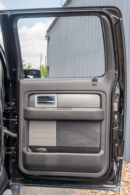 2013 Ford F-150 FX4 CREW CAB 4X4 / 5.0 COYOTE / CLEAN CARFAX | Dallas, TX | Rocky Mountain Truck Stop Dallas 2013 Ford F-150 FX4 CREW CAB 4X4 / 5.0 COYOTE / CLEAN CARFAX | Dallas, TX | Rocky Mountain Truck Stop Dallas