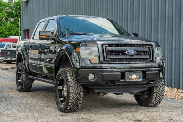 2013 Ford F-150 FX4 CREW CAB 4X4 / 5.0 COYOTE / CLEAN CARFAX | Dallas, TX | Rocky Mountain Truck Stop Dallas 2013 Ford F-150 FX4 CREW CAB 4X4 / 5.0 COYOTE / CLEAN CARFAX | Dallas, TX | Rocky Mountain Truck Stop Dallas