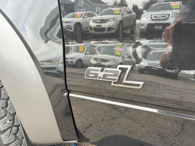 2013 Ford F-150 CREW 4X4 SVT Raptor | Ontario, OH | New Haven Auto Sales 2013 Ford F-150 CREW 4X4 SVT Raptor | Ontario, OH | New Haven Auto Sales